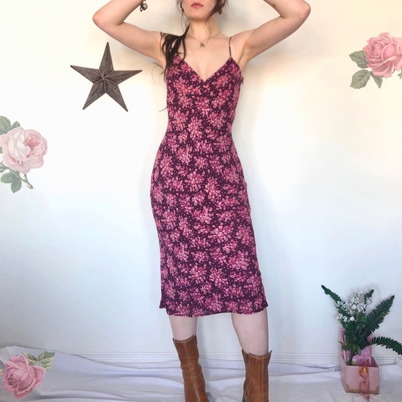 Jacob Dresses & Skirts - SOLD ON DEPOP! floral midi dress with empire waist